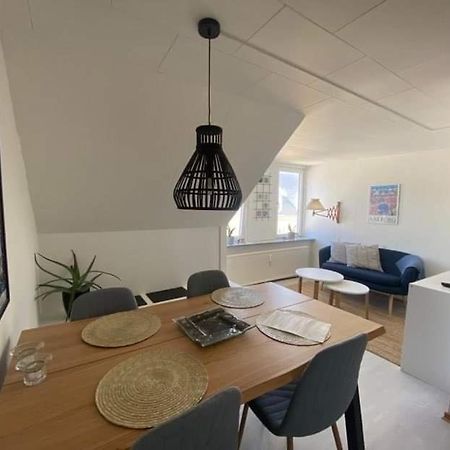 Christina Apartamento Ålborg Exterior foto